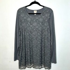 NWT CHICO’S Size 3/ US XL long sleeve gray sweater floral lace overlay
